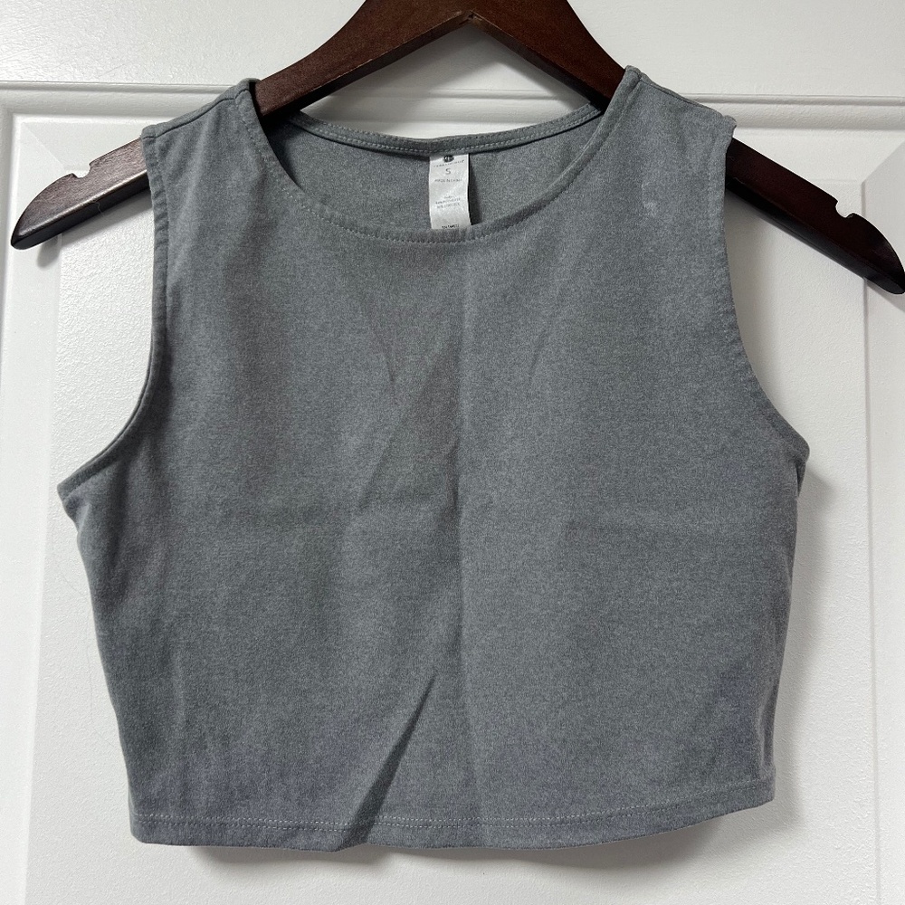 Gray yoga crop top